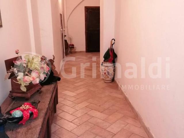 Palazzo / Stabile in vendita a Bevagna PG