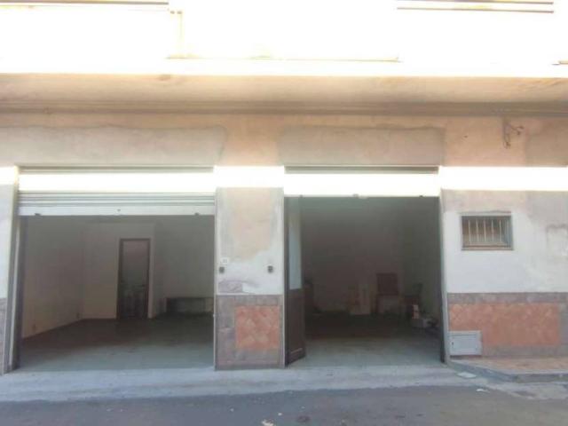 Palazzo / Stabile in vendita a Biancavilla CT