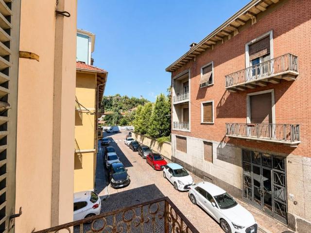 Palazzo / Stabile in vendita a Biella BI