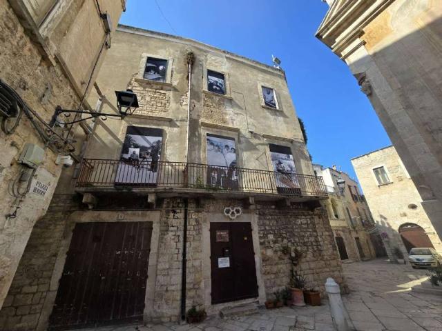 Palazzo / Stabile in vendita a Bisceglie BT