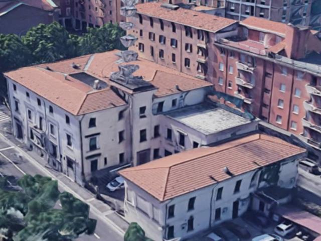 Palazzo / Stabile in vendita a Bologna BO