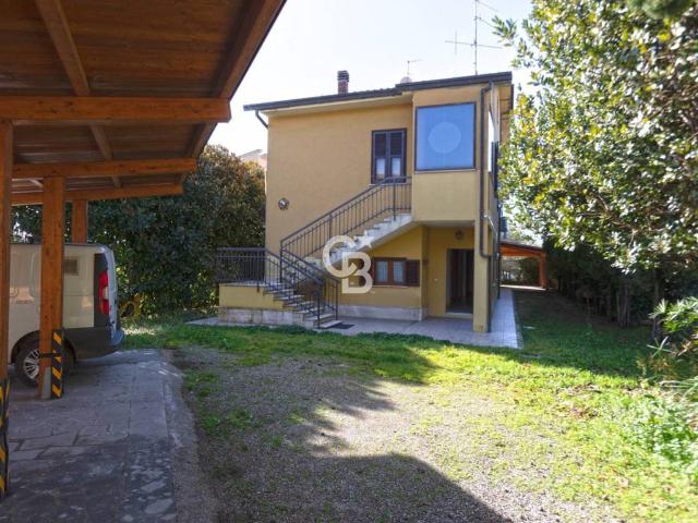 Casa indipendente in vendita a Bolsena VT