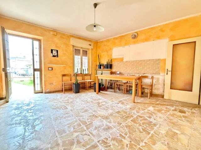 Palazzo / Stabile in vendita a Bovolone VR