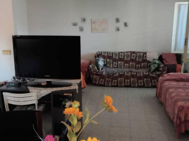 Palazzo / Stabile in vendita a Brancaleone RC