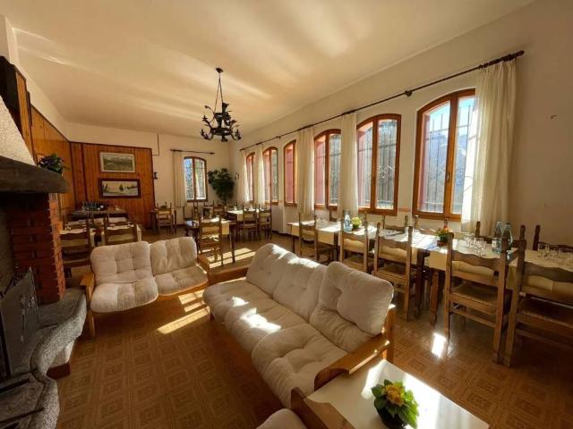 Palazzo / Stabile in vendita a Breno BS