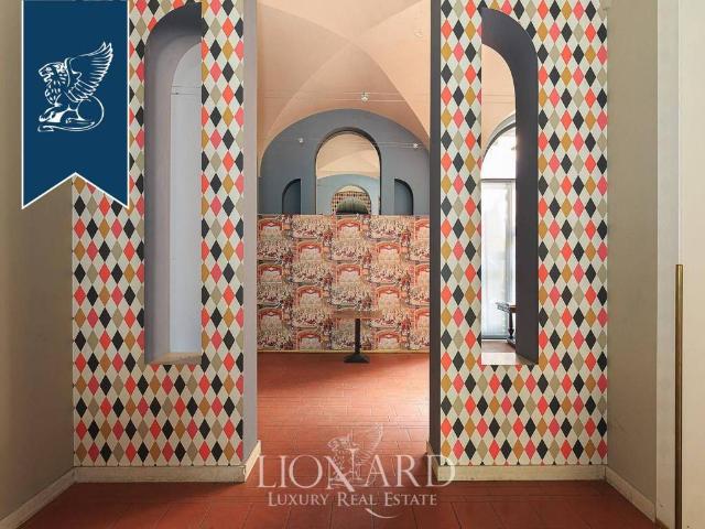 Palazzo / Stabile in vendita a Brescia BS