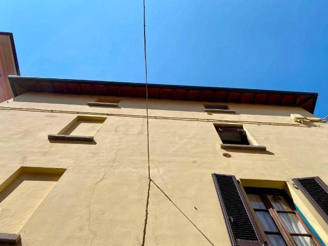 Palazzo / Stabile in vendita a Brescia BS