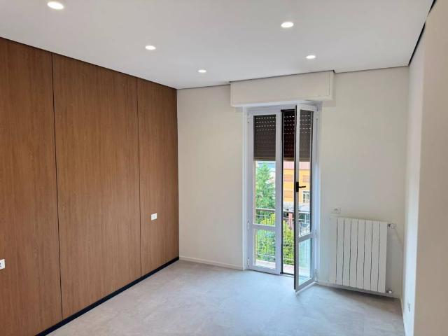 Palazzo / Stabile in vendita a Brescia BS