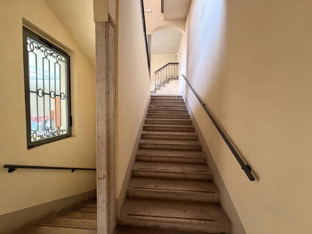Palazzo / Stabile in vendita a Brescia BS