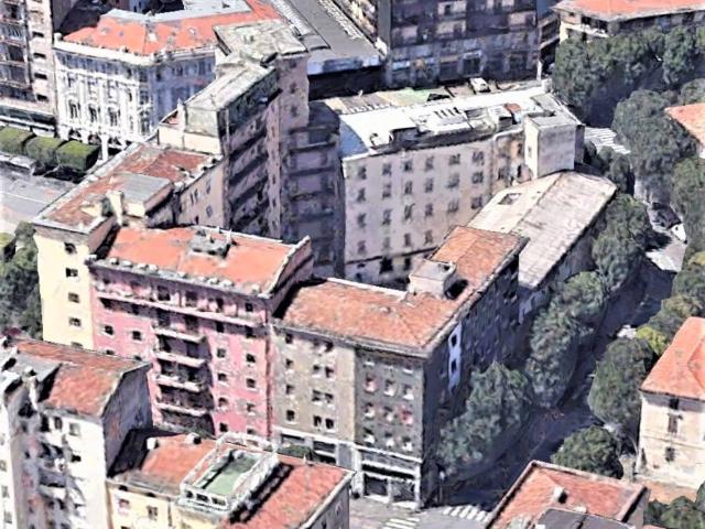 Palazzo / Stabile in vendita a Brescia BS