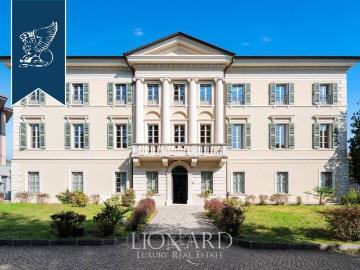 Palazzo / Stabile in vendita a Brescia BS