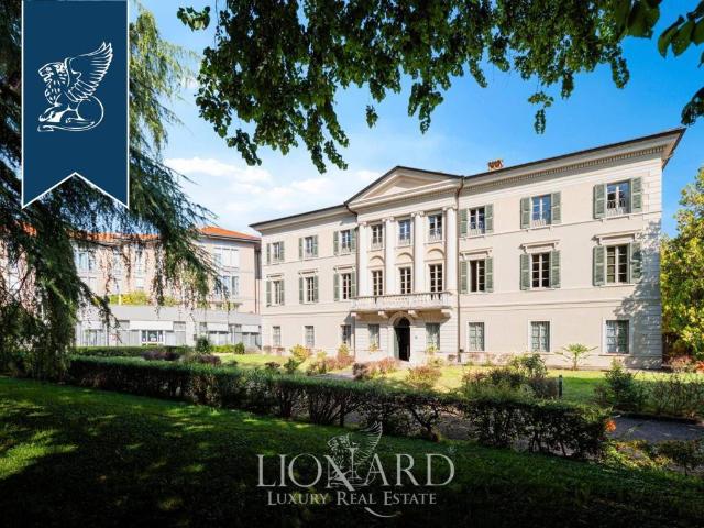 Palazzo / Stabile in vendita a Brescia BS