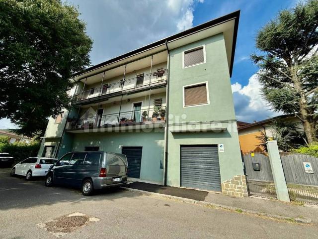 Palazzo / Stabile in vendita a Brescia BS