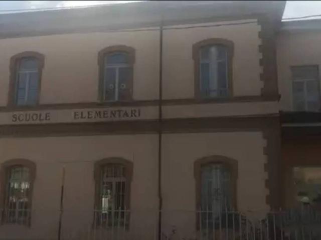Palazzo / Stabile in vendita a Cuneo CN