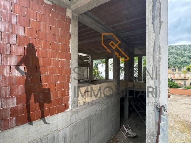 Palazzo / Stabile in vendita a Custonaci TP