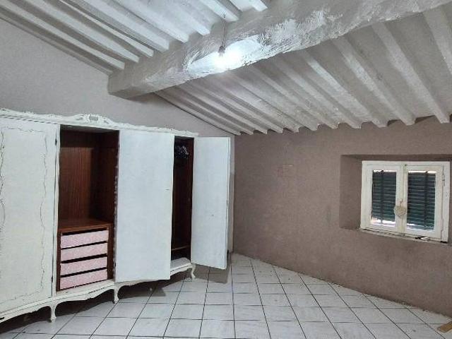 Palazzo / Stabile in vendita a Calci PI
