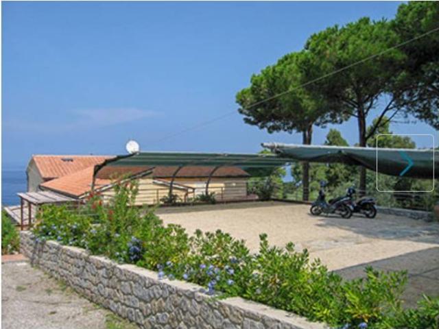 Palazzo / Stabile in vendita a Marciana LI