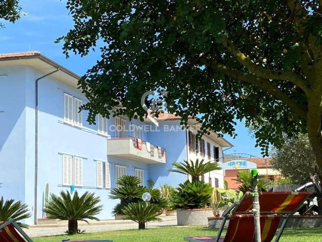 Palazzo / Stabile in vendita a Campo nell'Elba LI