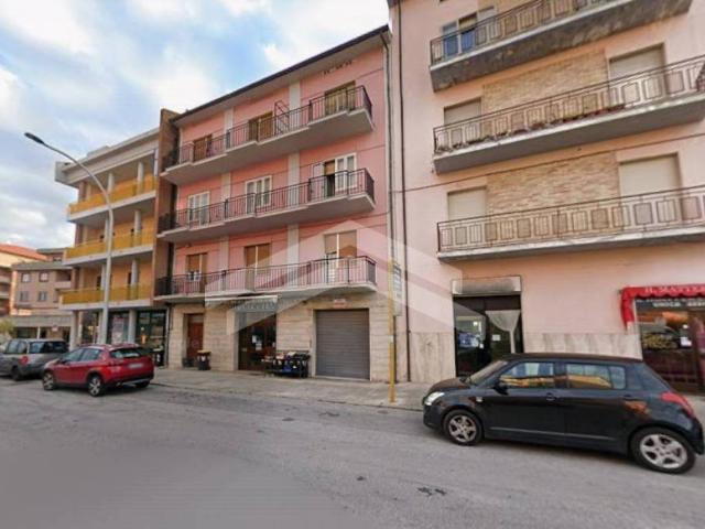 Palazzo / Stabile in vendita a Campobasso CB