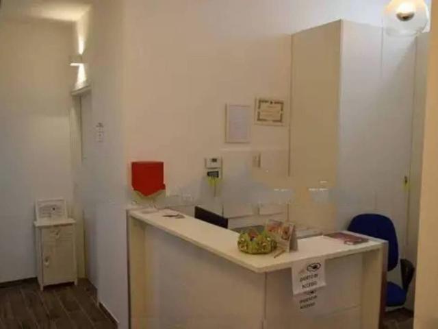 Palazzo / Stabile in vendita a Canosa di Puglia BT