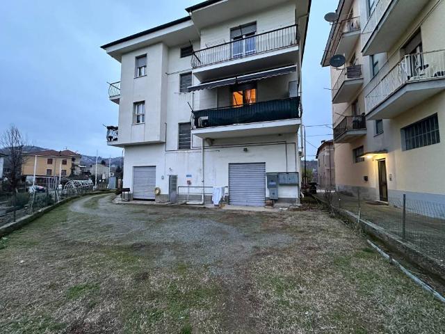 Palazzo / Stabile in vendita a Canelli AT
