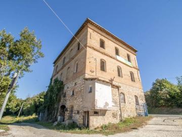Palazzo / Stabile in vendita a Cantalupo in Sabina RI