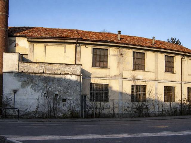 Palazzo / Stabile in vendita a Casorate Primo PV