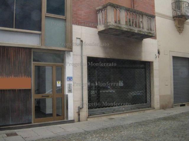 Palazzo / Stabile in vendita a Casale Monferrato AL