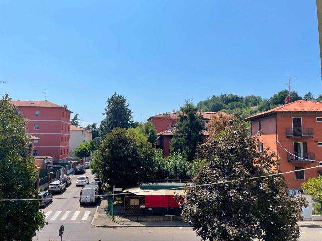 Palazzo / Stabile in vendita a Casalecchio di Reno BO