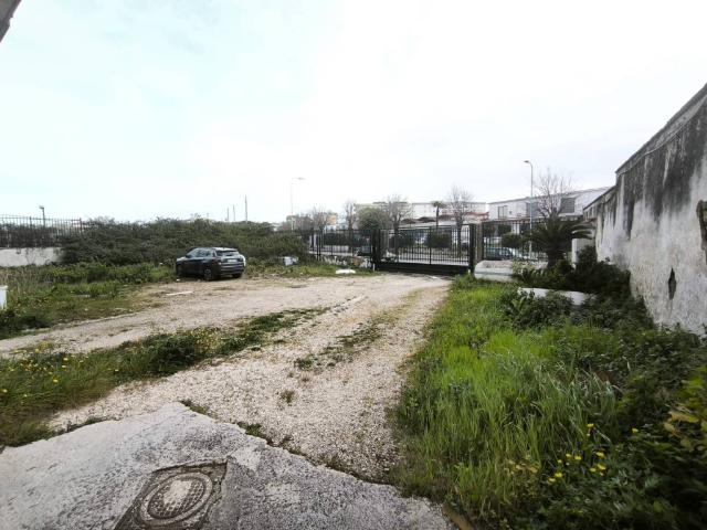 Palazzo / Stabile in vendita a Casalnuovo di Napoli NA