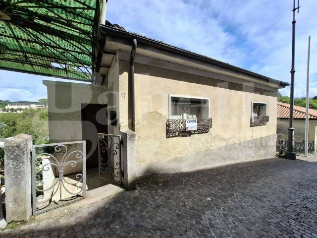 Palazzo / Stabile in vendita a Casalvieri FR