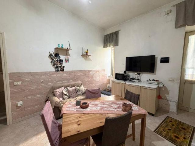 Palazzo / Stabile in vendita a Casandrino NA