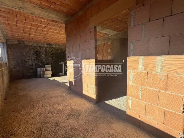 Palazzo / Stabile in vendita a Casapulla CE