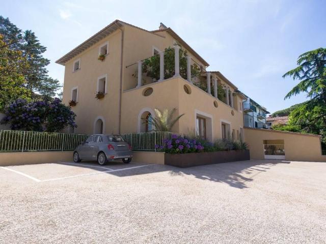 Palazzo / Stabile in vendita a Casciana Terme Lari PI