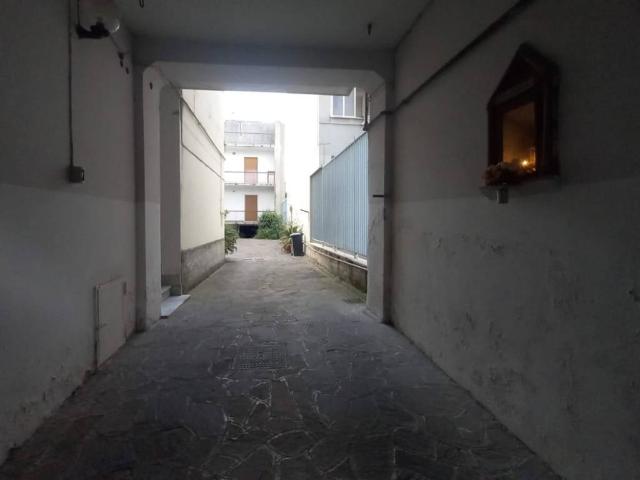 Palazzo / Stabile in vendita a Caserta CE
