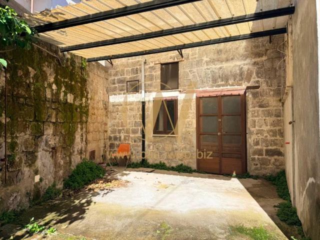 Palazzo / Stabile in vendita a Caserta CE