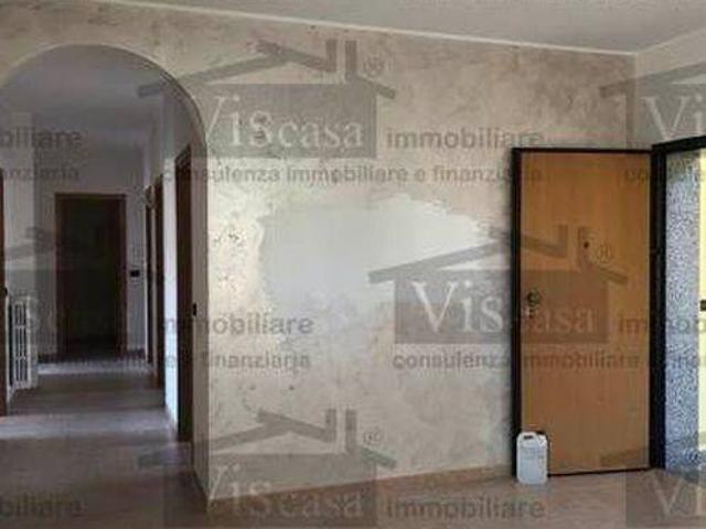 Palazzo / Stabile in vendita a Cassano delle Murge BA