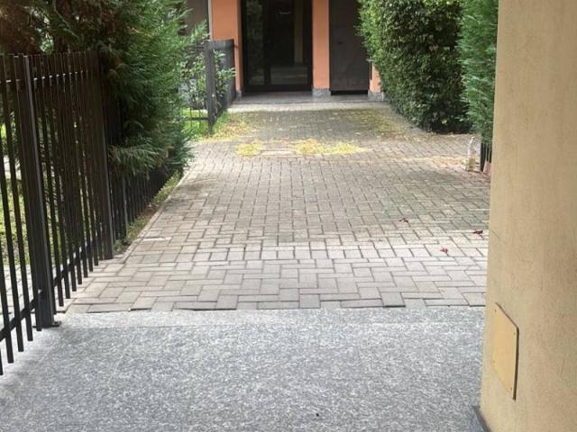 Palazzo / Stabile in vendita a Cassolnovo PV