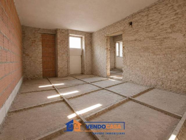 Palazzo / Stabile in vendita a Castelnuovo Belbo AT