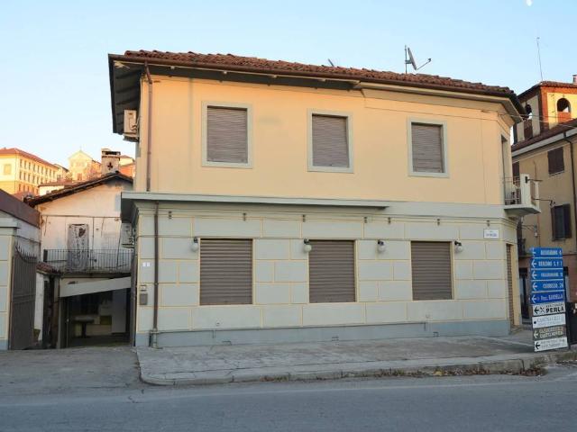 Palazzo / Stabile in vendita a Castelnuovo Don Bosco AT
