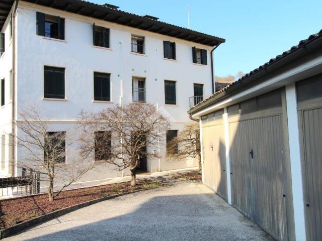 Palazzo / Stabile in vendita a Castelcucco TV