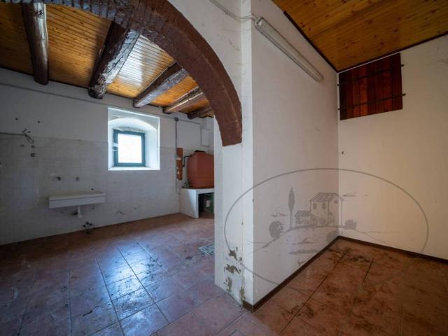 Palazzo / Stabile in vendita a Castelfranco Piandisco AR