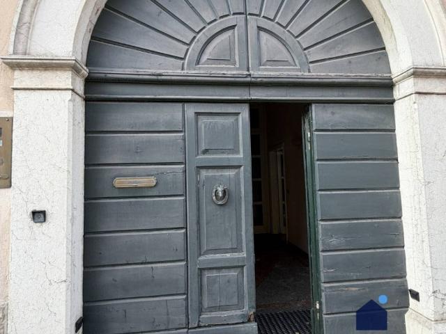 Palazzo / Stabile in vendita a Castenedolo BS