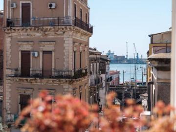 Palazzo / Stabile in vendita a Catania CT