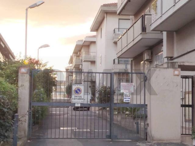 Palazzo / Stabile in vendita a Catania CT
