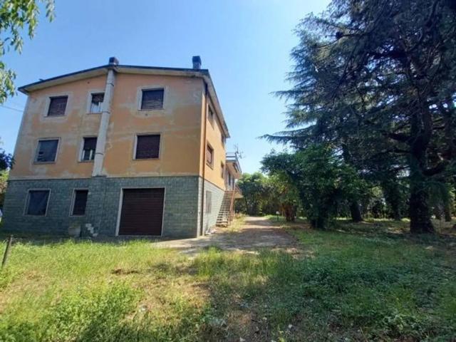 Palazzo / Stabile in vendita a Cazzago San Martino BS