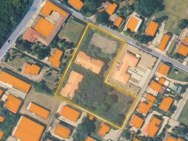 Palazzo / Stabile in vendita a Cento FE