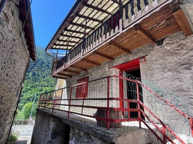 Palazzo / Stabile in vendita a Ceppo Morelli VB