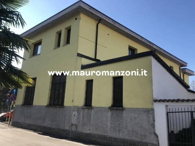 Palazzo / Stabile in vendita a Cernusco sul Naviglio MI