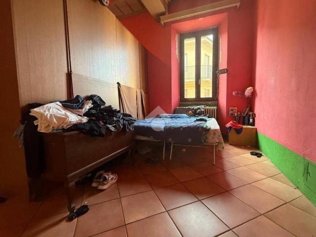 Palazzo / Stabile in vendita a Cerano NO